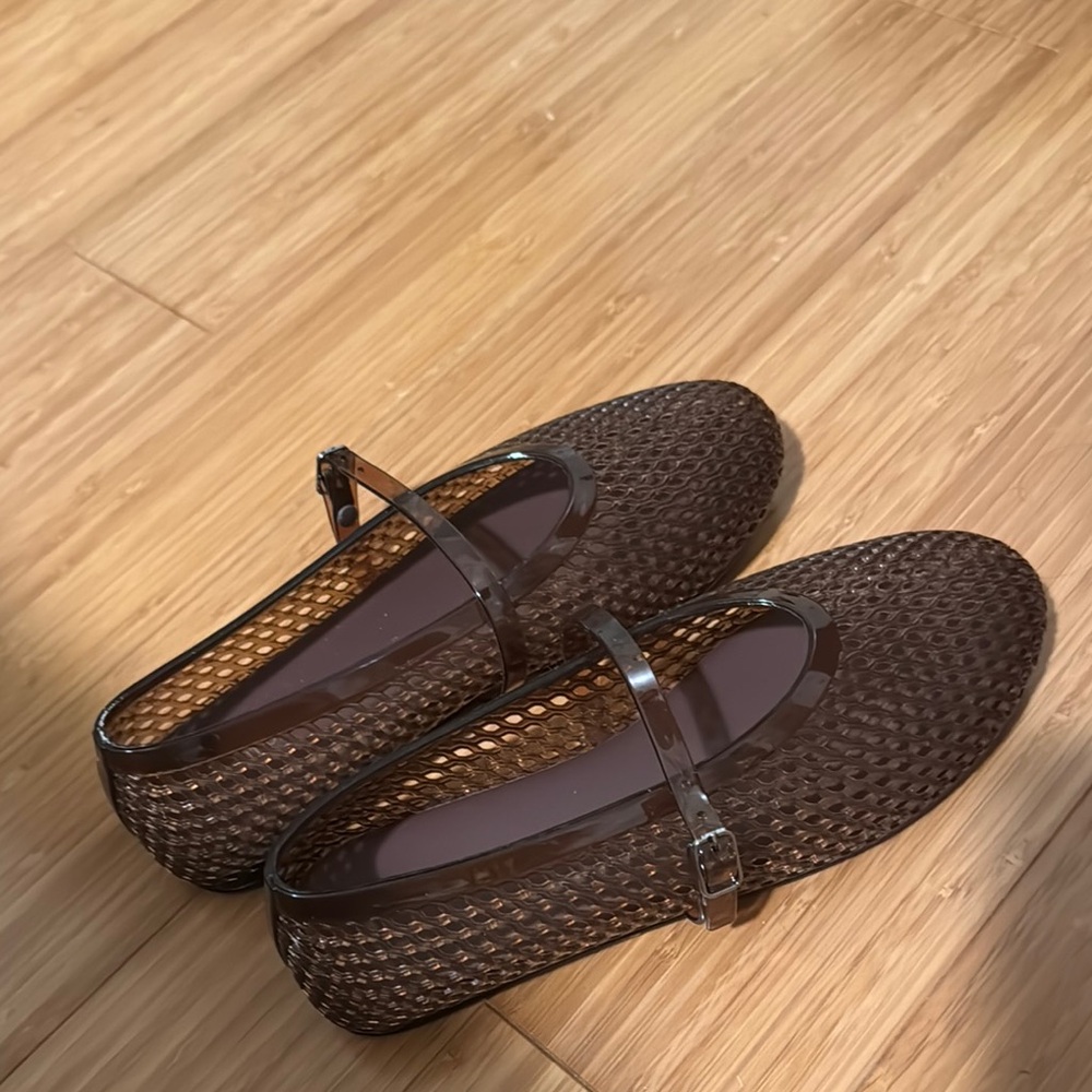 Intentionally Brown Women's Mesh Flats - Picture 2 of 5
